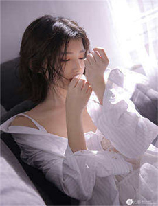 《儿子就今晚妈妈是你一个人的》