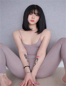 《秦卫江砸店视频》